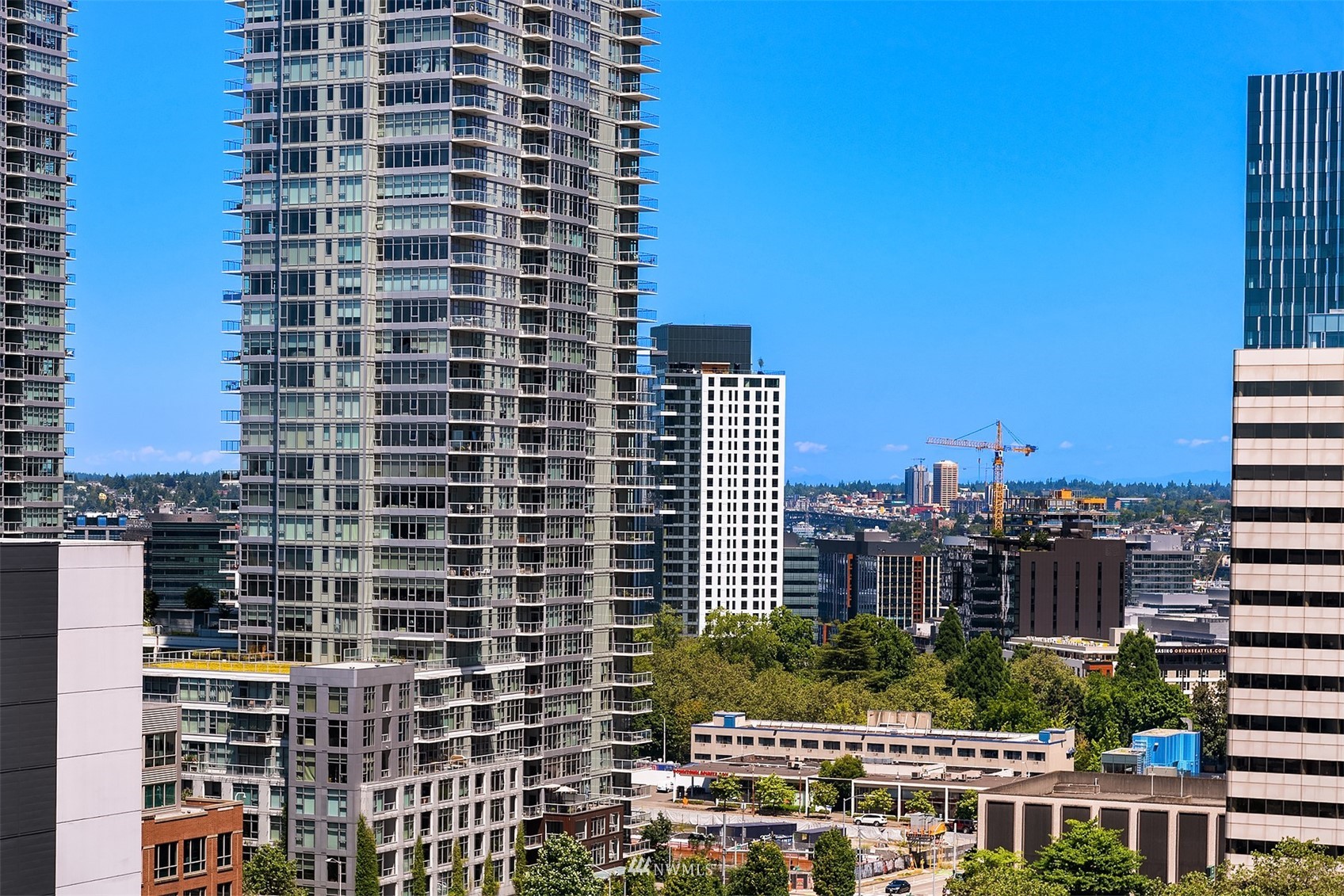 2201 3rd Avenue, Unit 1501 Seattle, WA 98121 - Photo 32 of 34 a view of a city with tall buildings