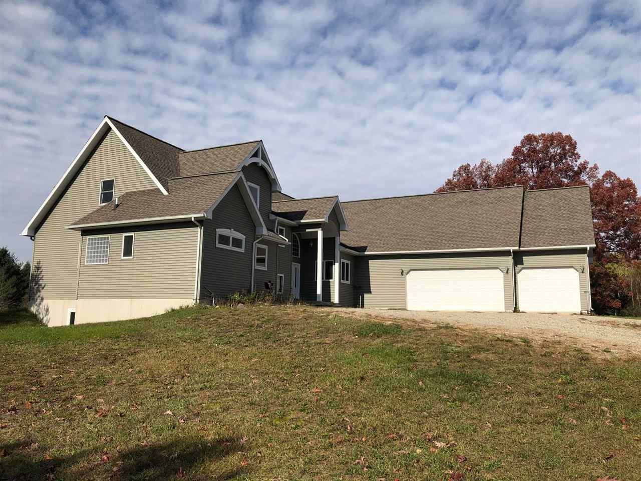 2107 East County Line Road Hale, MI 48739 - Photo 6 of 63 1881181-5.JPG