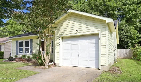 $1,550 | 3021 Steeple Chase Court, Jacksonville, NC 28546