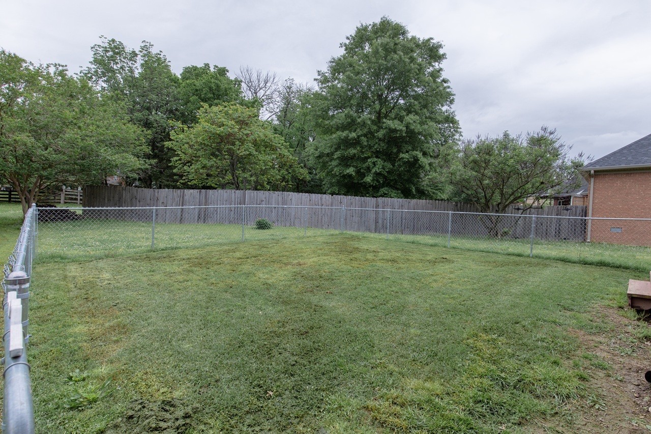 5012 John Hagar Road Hermitage, TN 37076 - Photo 37 of 45 a view of outdoor space and yard