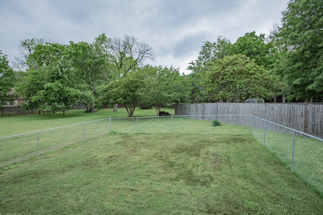 5012 John Hagar Road Hermitage, TN 37076 - Photo 40 of 45 a backyard of a house