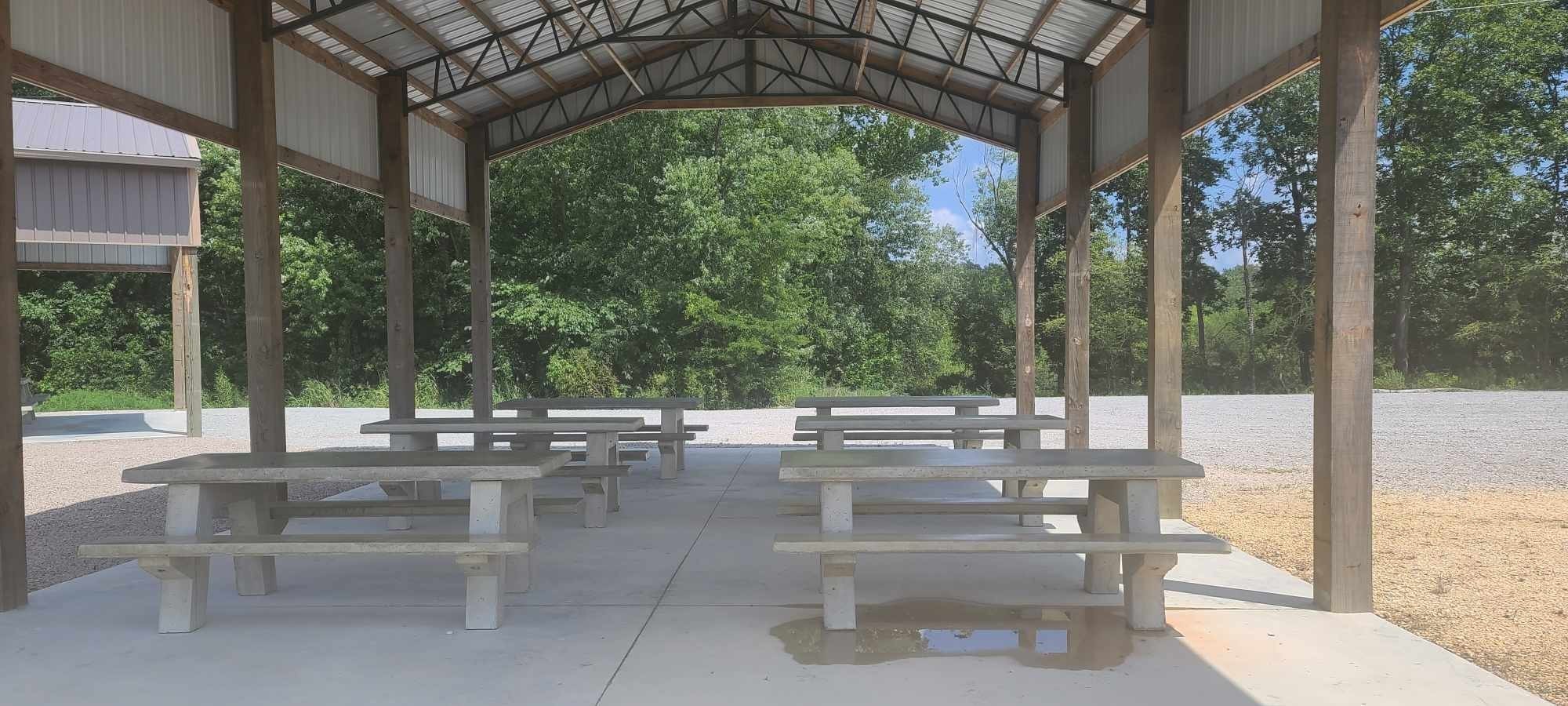 855 Hardin Bottom River Road Clifton, TN 38425 - Photo 19 of 23 a patio with table and chairs