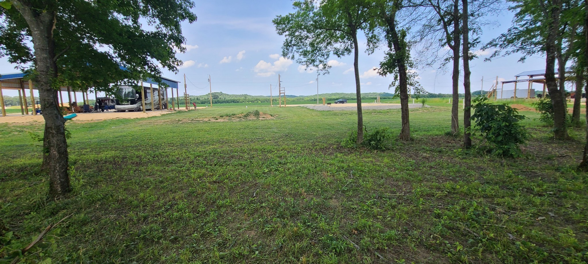 855 Hardin Bottom River Road Clifton, TN 38425 - Photo 8 of 23 a view of a park