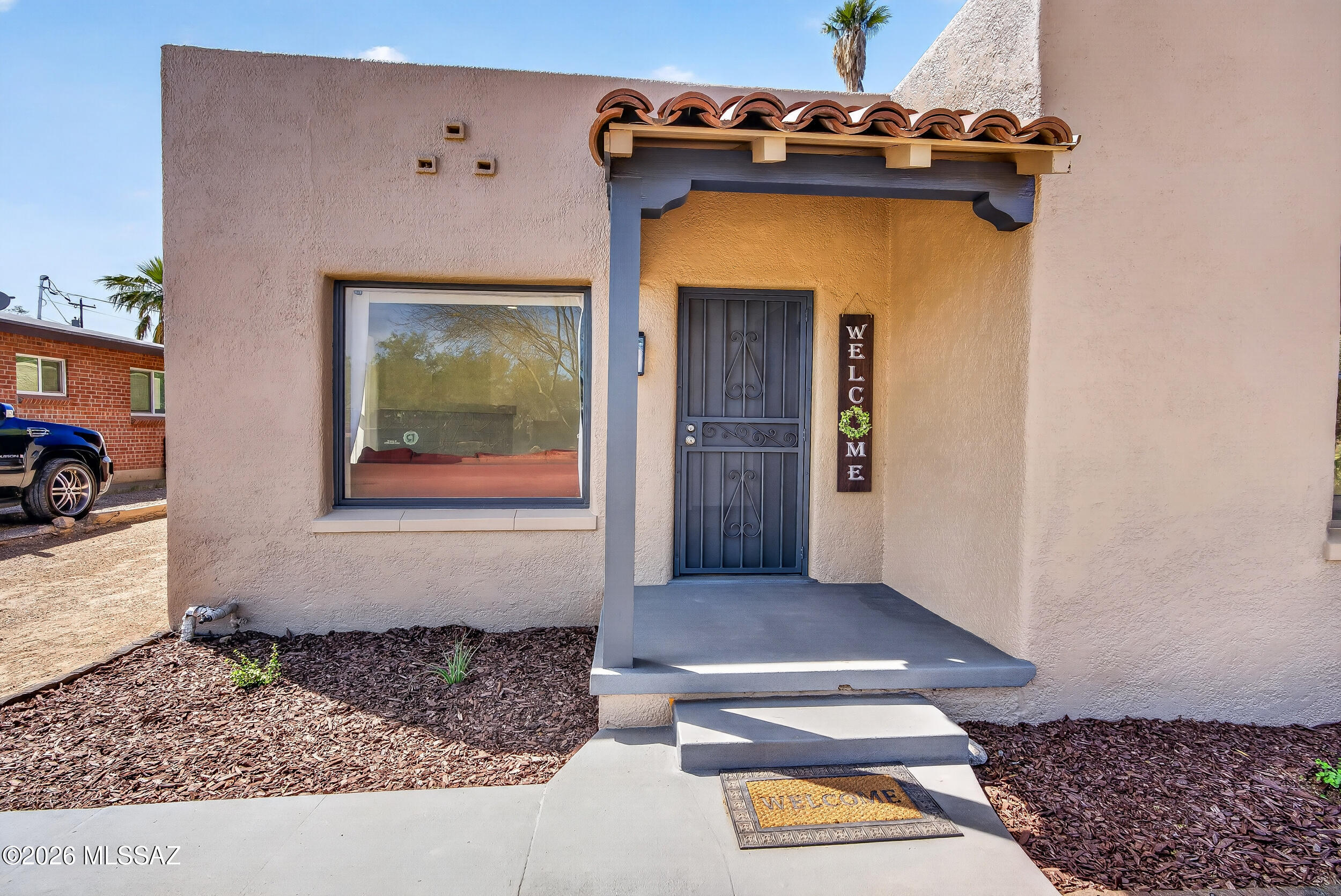 1412 East Spring Street Tucson, AZ 85719 - Photo 11 of 43 a view of a door of the house
