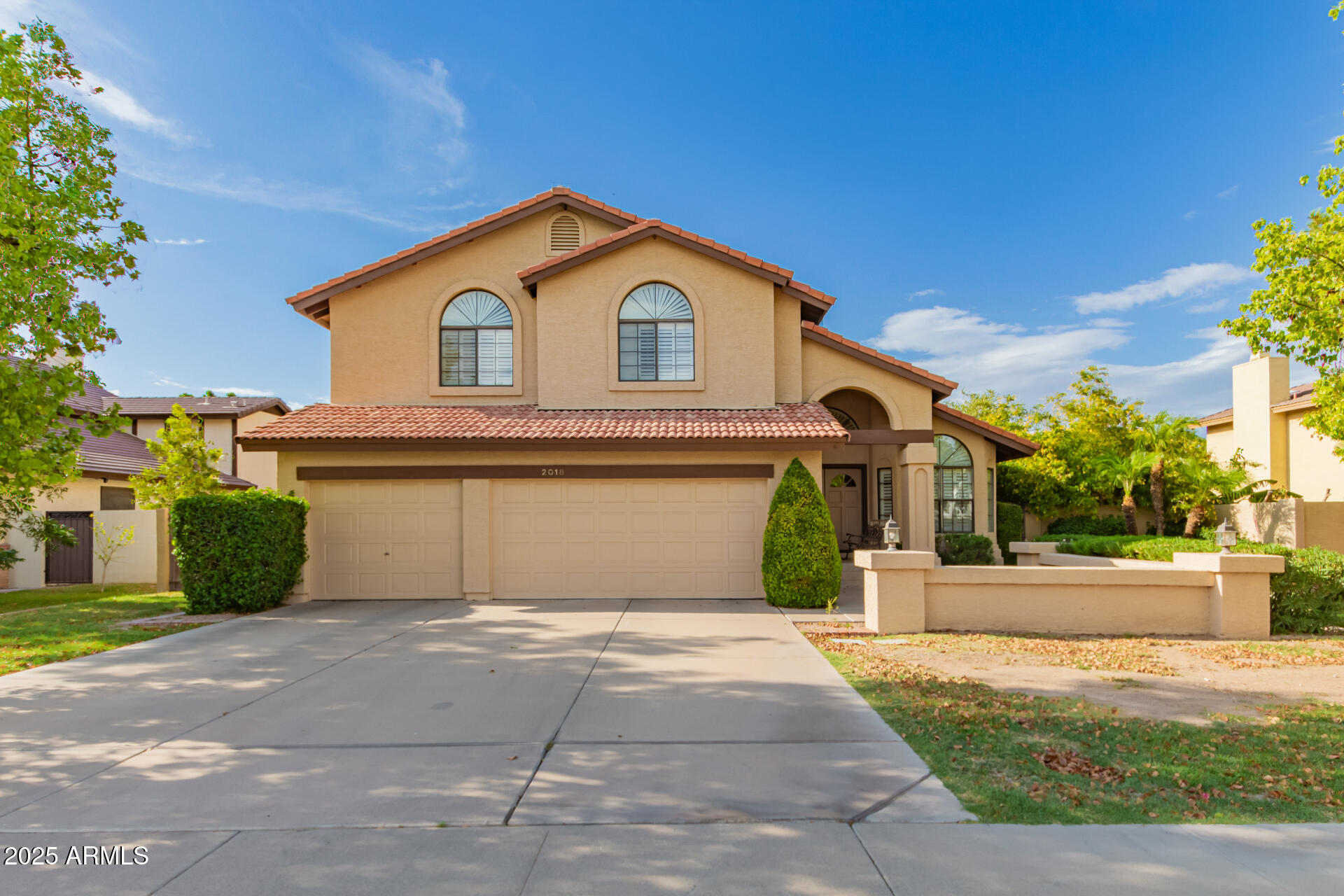 2018 East Redfield Road Tempe, AZ 85283 - Photo 1 of 40 01 - Redfield
