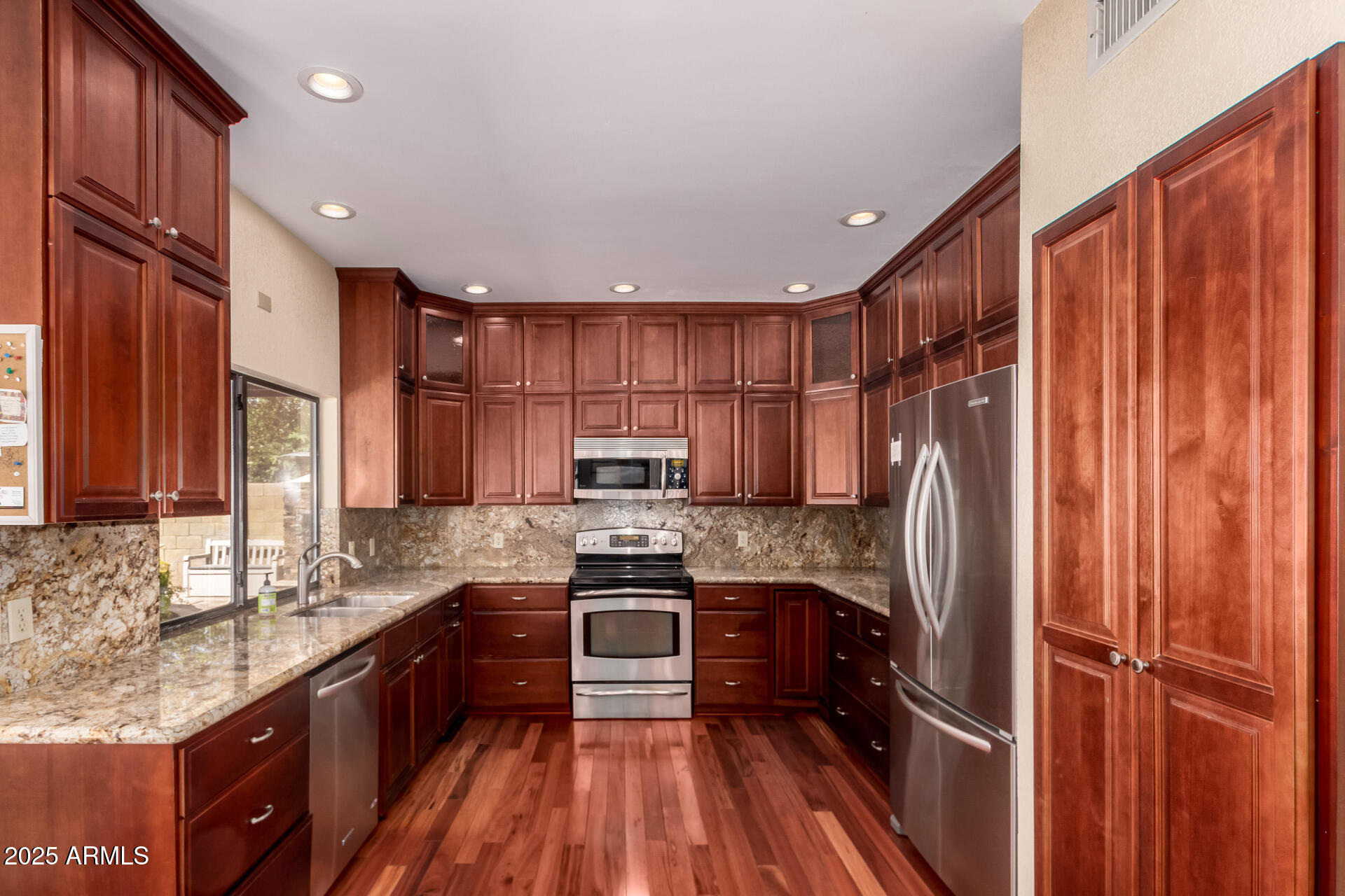 2018 East Redfield Road Tempe, AZ 85283 - Photo 9 of 40 11 - Redfield