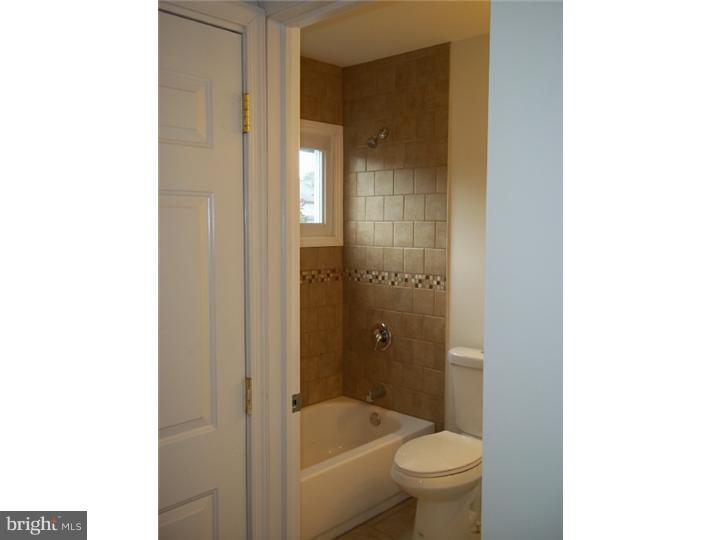 11 Goldengate Road Levittown, PA 19057 - Photo 23 of 25 Gallery Image 23