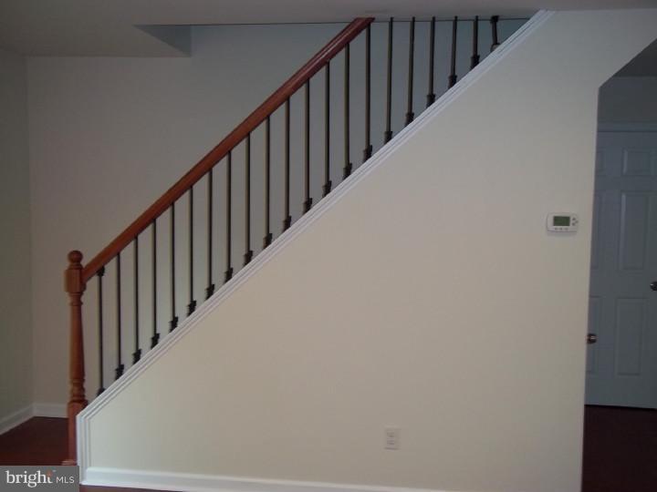 11 Goldengate Road Levittown, PA 19057 - Photo 4 of 25 Gallery Image 4