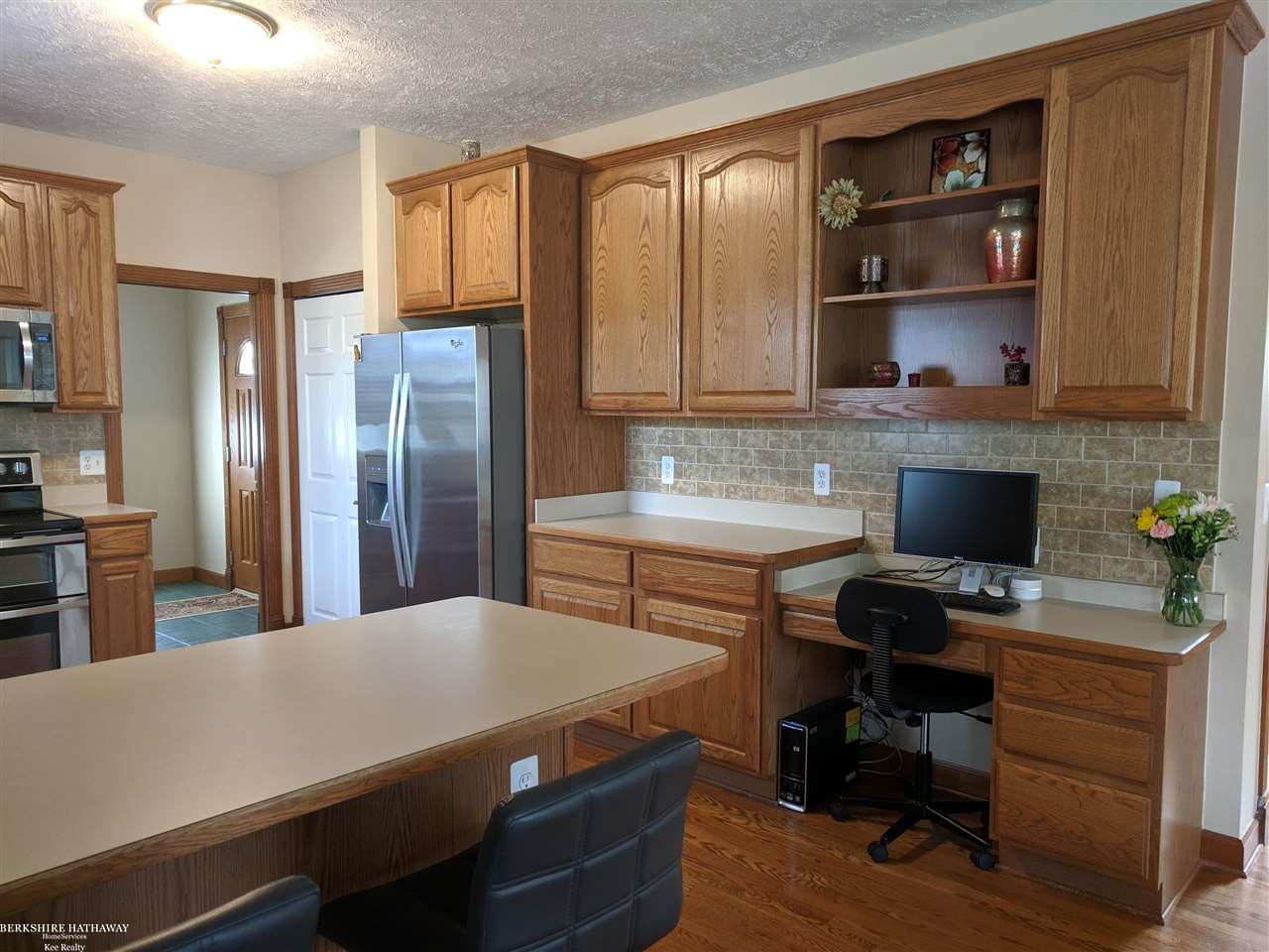1934 Sundance Ridge Howell, MI 48843 - Photo 5 of 62 Kitchen