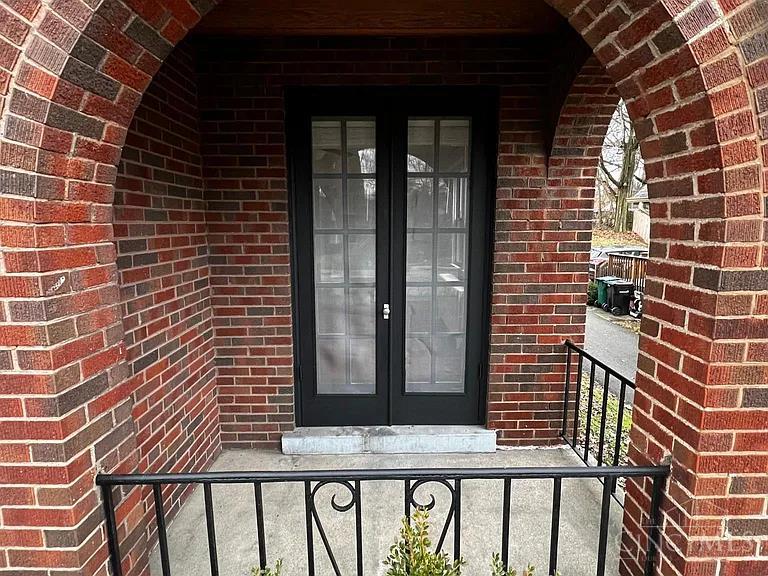 5801 Ridge Avenue Cincinnati, OH 45213 - Photo 17 of 39