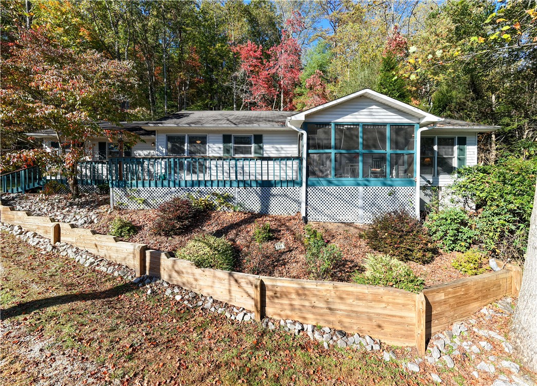 186 Whipporwill Hollow Road Mountain Rest, SC 29664 - Photo 1 of 40 Gallery Image 1