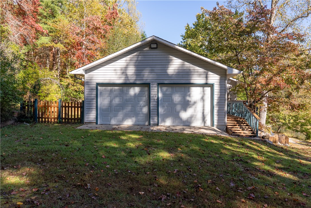 186 Whipporwill Hollow Road Mountain Rest, SC 29664 - Photo 3 of 40 Gallery Image 3