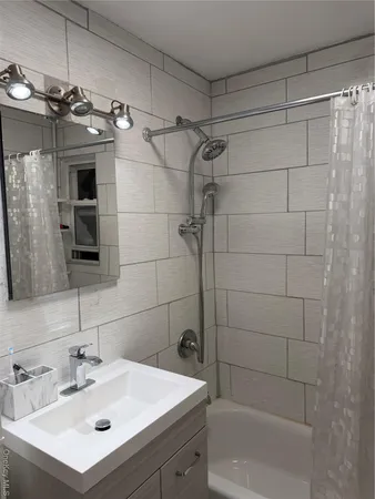 $599,999 | 4727 Matilda Avenue | Wakefield