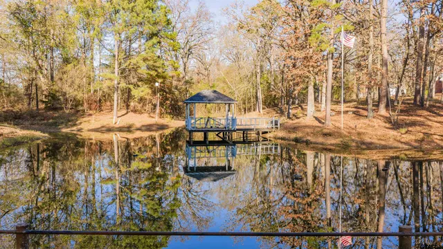 a view of a backyard of the house