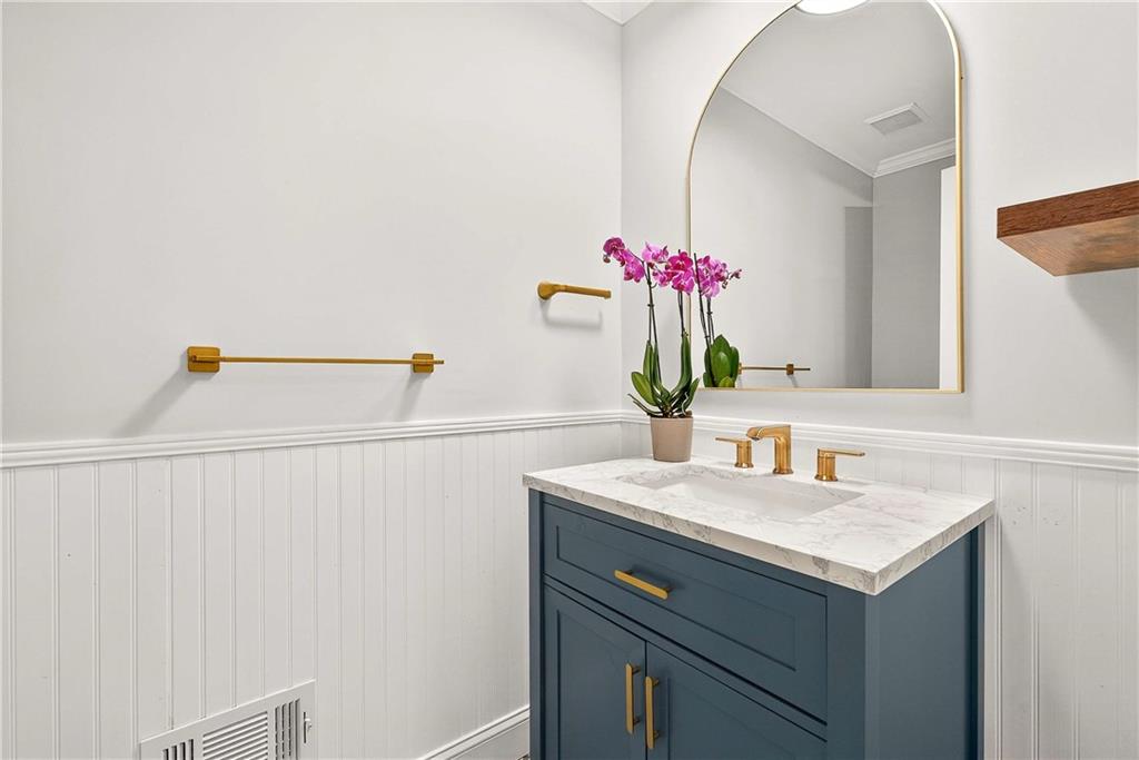 210 Lakeview Ridge West Roswell, GA 30076 - Photo 13 of 53