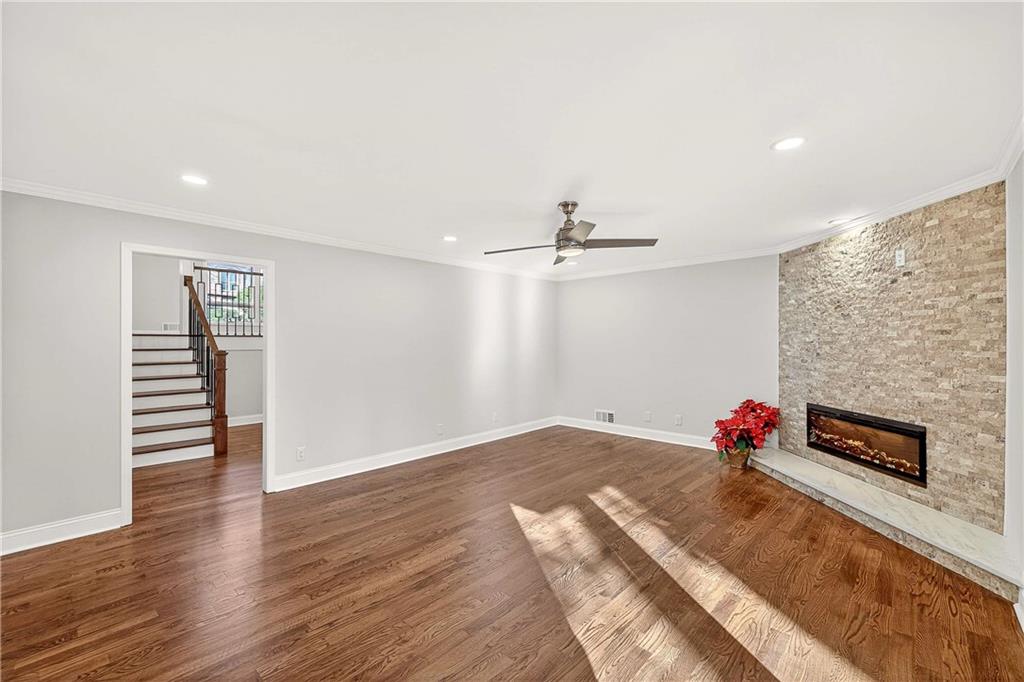 210 Lakeview Ridge West Roswell, GA 30076 - Photo 16 of 53