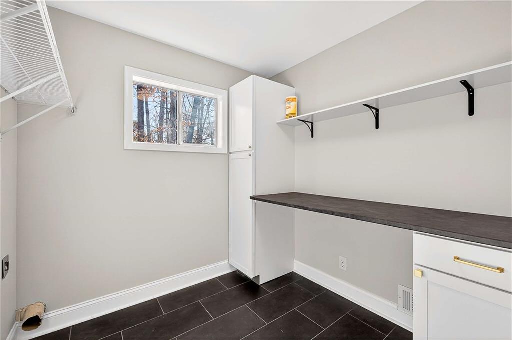 210 Lakeview Ridge West Roswell, GA 30076 - Photo 23 of 53