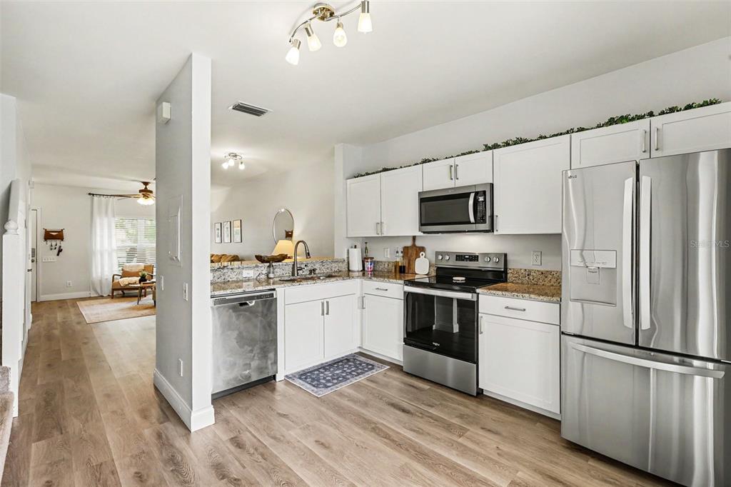 6137 Bayside Key Drive Tampa, FL 33615 - Photo 11 of 34 Gallery Image 11