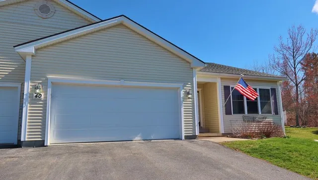 $470,000 | 40 Kathryn Lane, Unit 40, Bangor, ME 04401