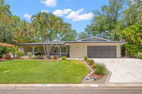 $3,500 | 4276 14th Lane Northeast, St. Petersburg, FL 33703