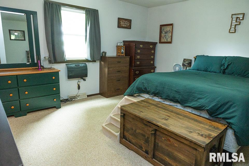 9502 Anglen Road Kinmundy, IL 62854 - Photo 5 of 25