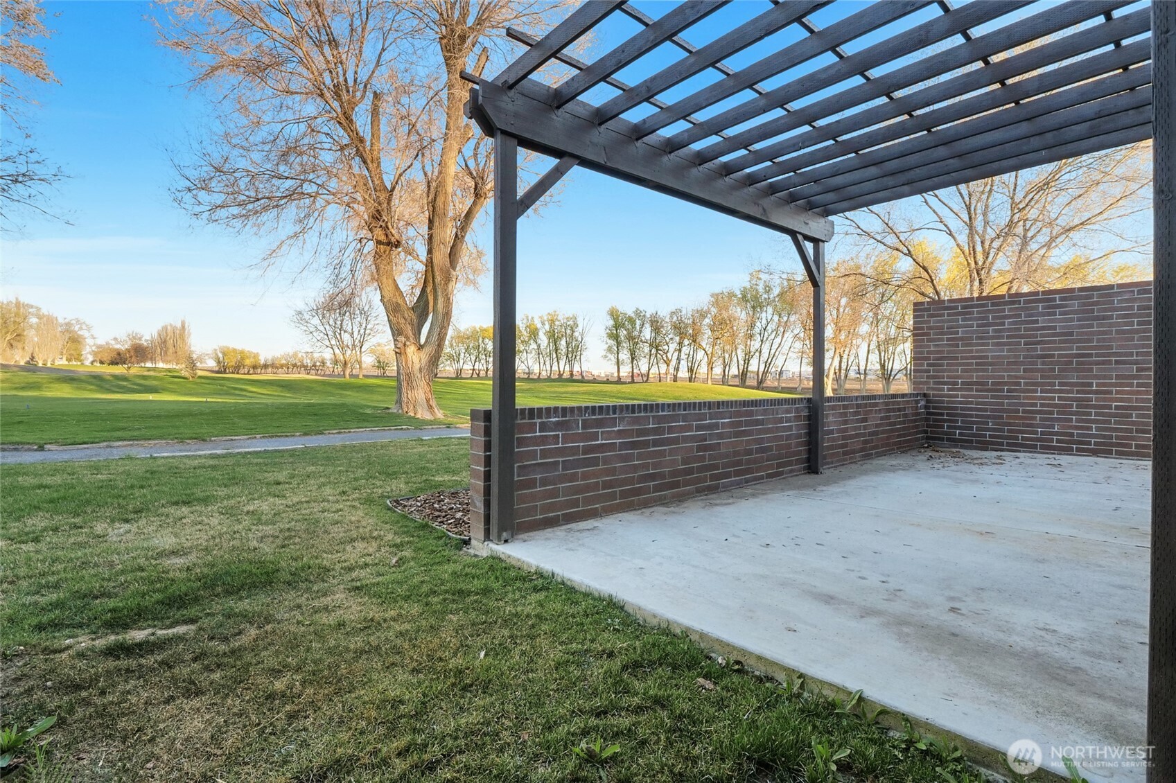 1213 Rd F .2 Northeast, Unit A&B Moses Lake, WA 98837 - Photo 35 of 37 a view of outdoor space