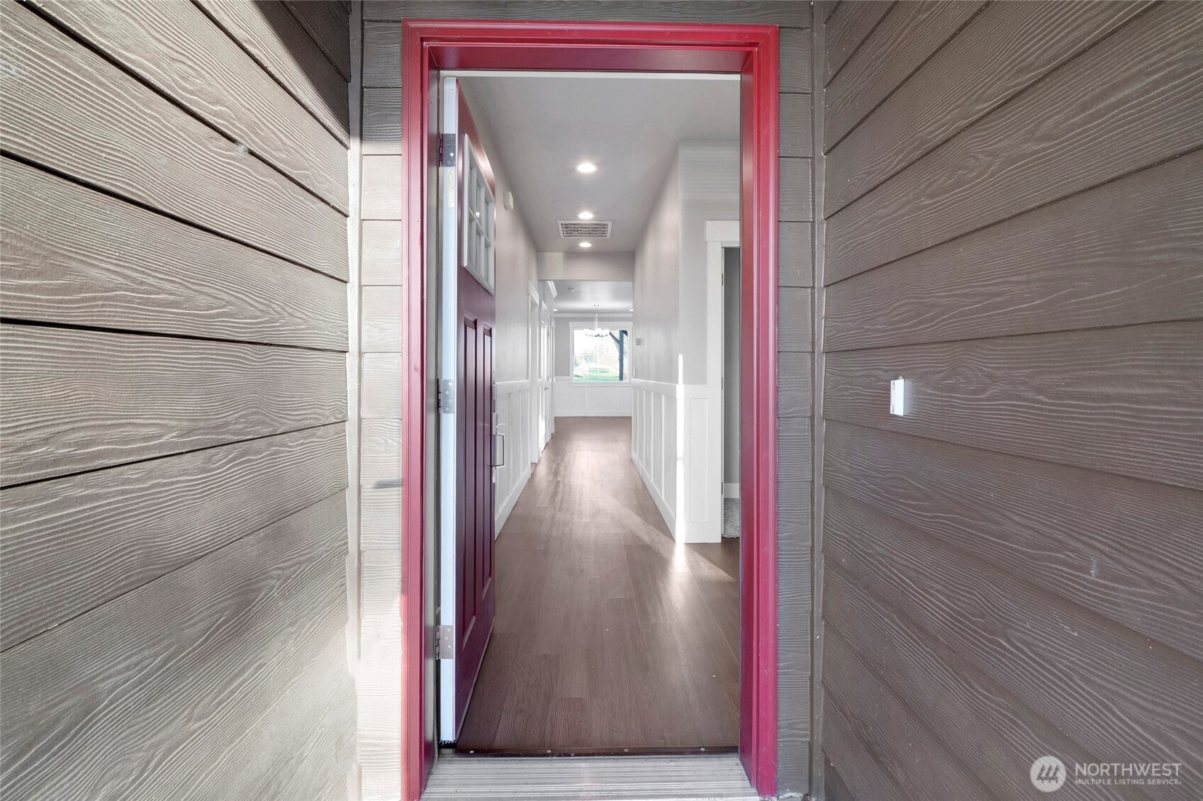 1213 Rd F .2 Northeast, Unit A&B Moses Lake, WA 98837 - Photo 9 of 37 a view of a hallway
