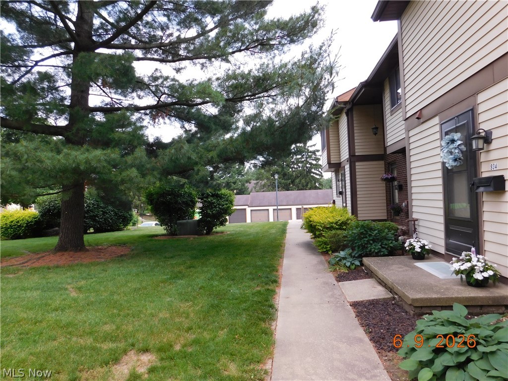 934 Hampton Ridge Drive Akron, OH 44313 - Photo 39 of 47