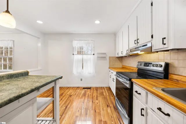 $240,000 | 1016 Lee Vaughn Road, Simpsonville, SC 29681