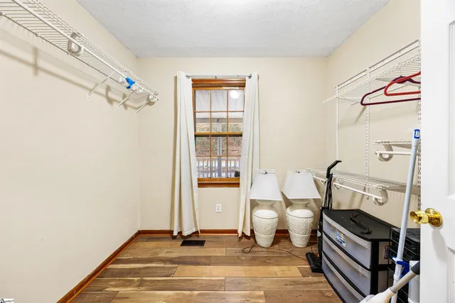 $240,000 | 1016 Lee Vaughn Road, Simpsonville, SC 29681