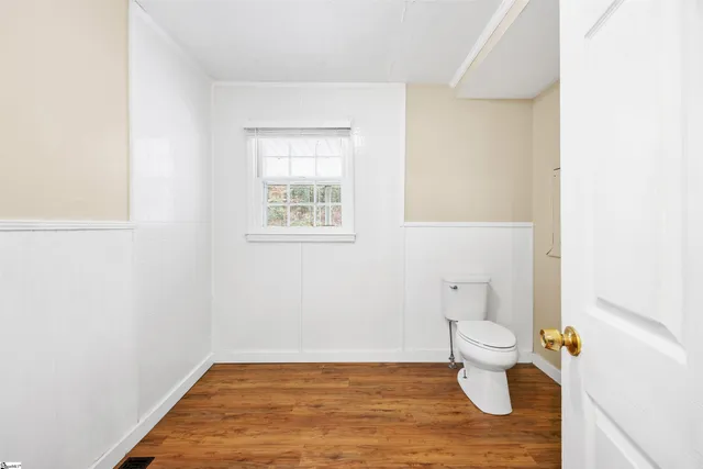 $240,000 | 1016 Lee Vaughn Road, Simpsonville, SC 29681