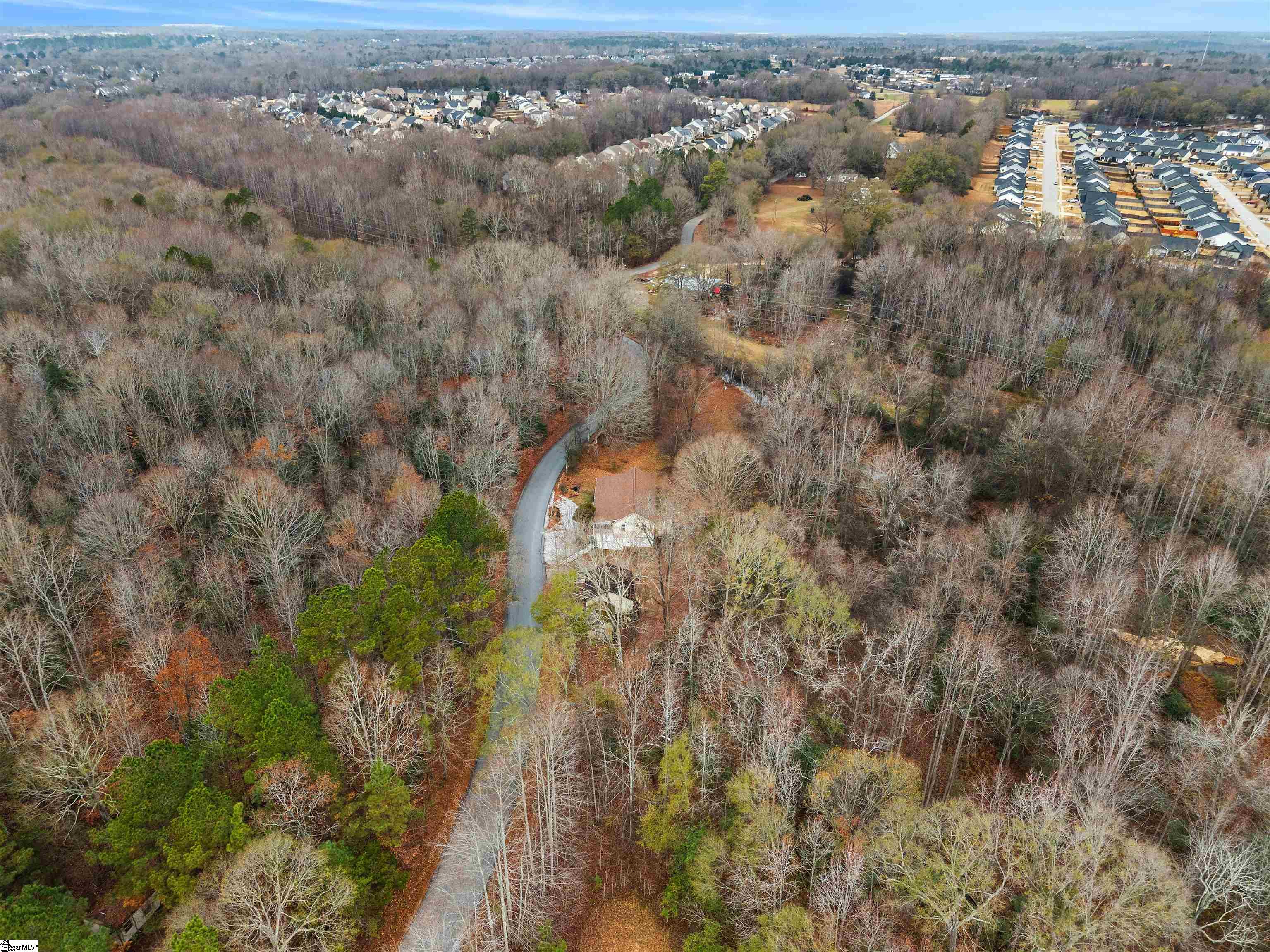 1016 Lee Vaughn Road Simpsonville, SC 29681 - Photo 21 of 41 Gallery Image 21