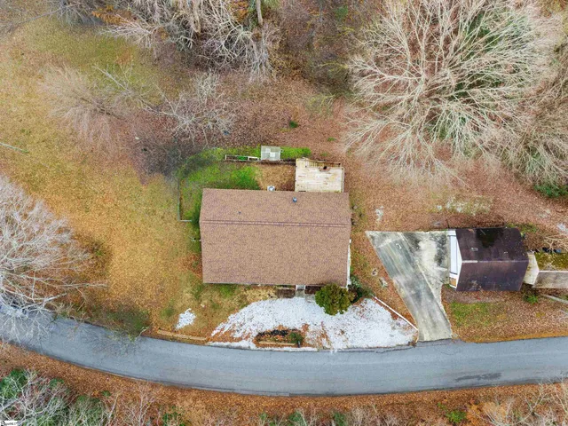 $240,000 | 1016 Lee Vaughn Road, Simpsonville, SC 29681