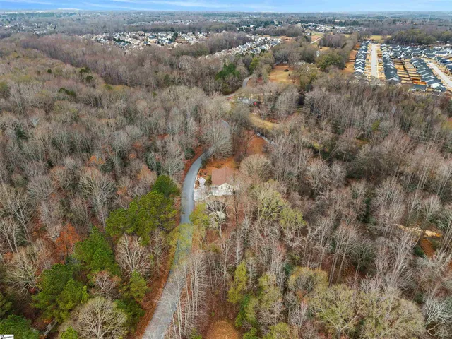 $240,000 | 1016 Lee Vaughn Road, Simpsonville, SC 29681