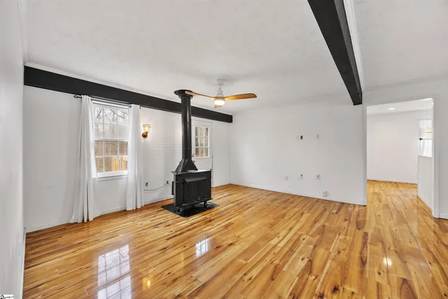 $240,000 | 1016 Lee Vaughn Road, Simpsonville, SC 29681