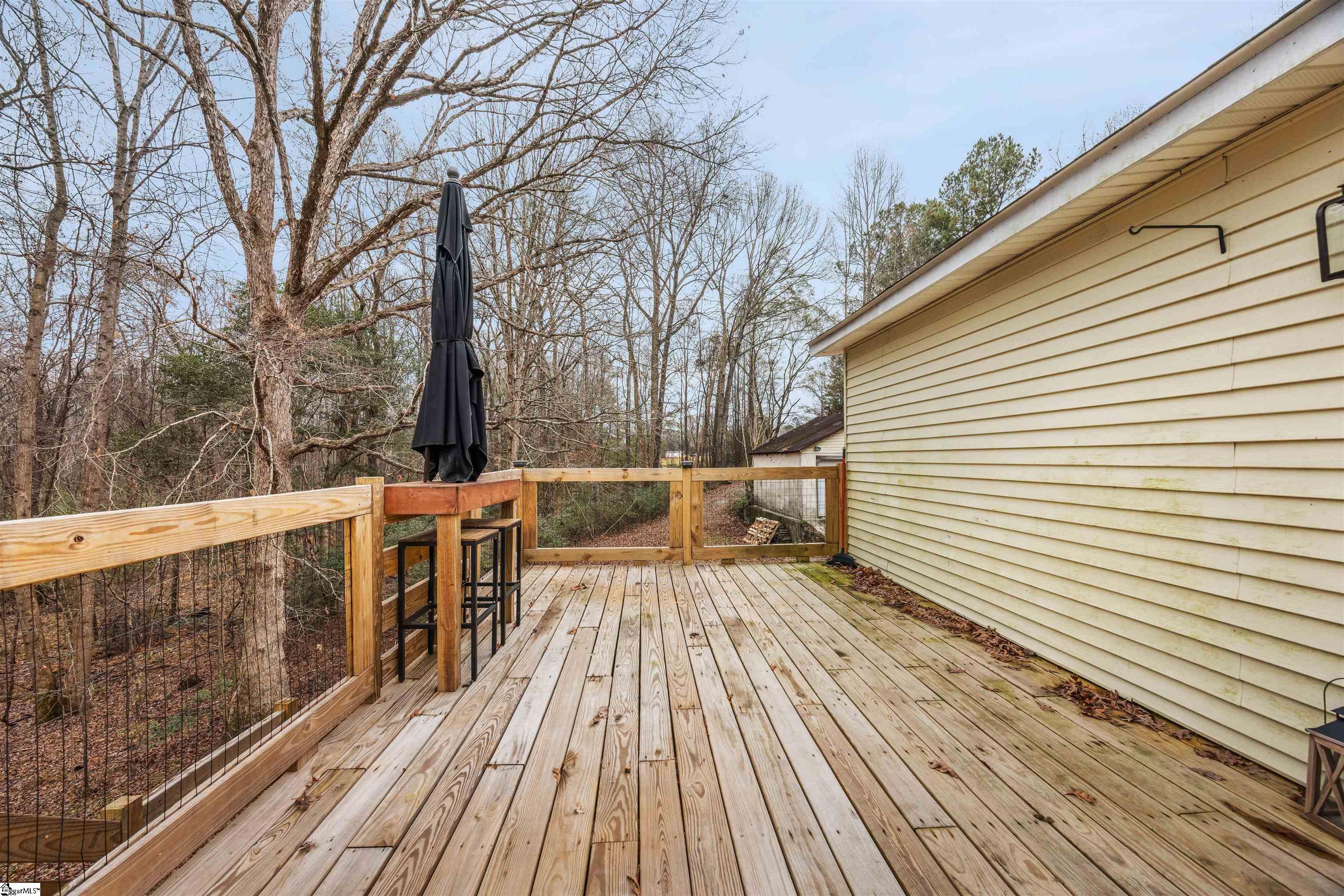 1016 Lee Vaughn Road Simpsonville, SC 29681 - Photo 10 of 41 Gallery Image 10