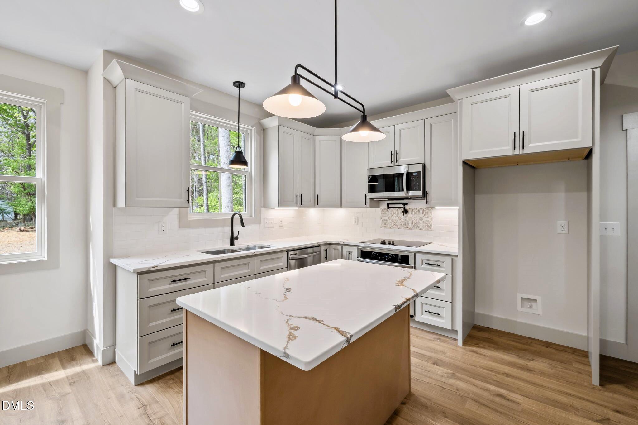 2498 Miller Road Hillsborough, NC 27278 - Photo 20 of 60 15 Kitchen