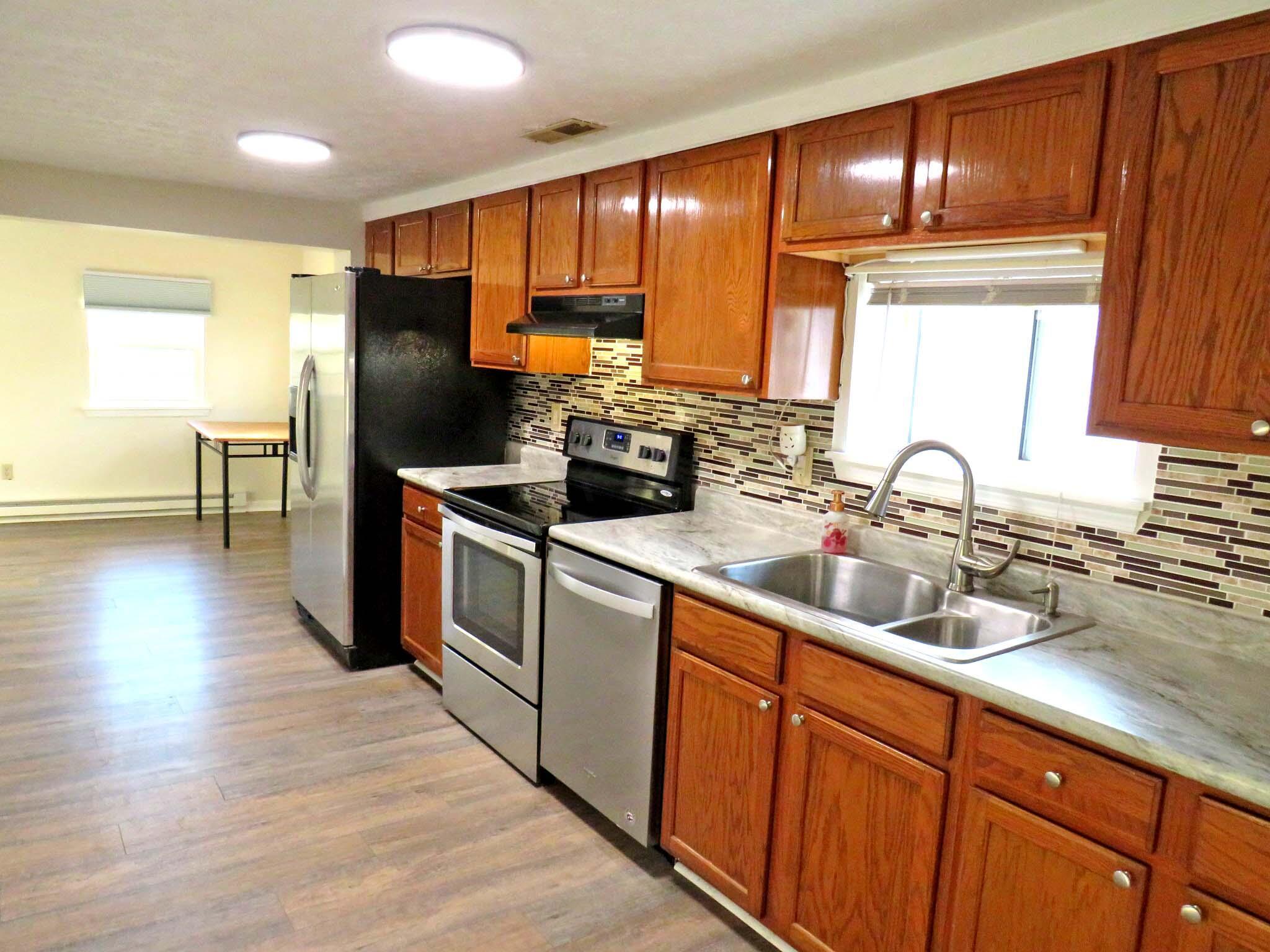 8035 Slough Road Northwest Carroll, OH 43112 - Photo 9 of 48 Kitchen 3