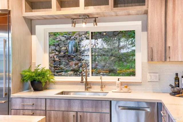 $2,500,000 | 1590 Sylvaner Avenue, St. Helena, CA 94574