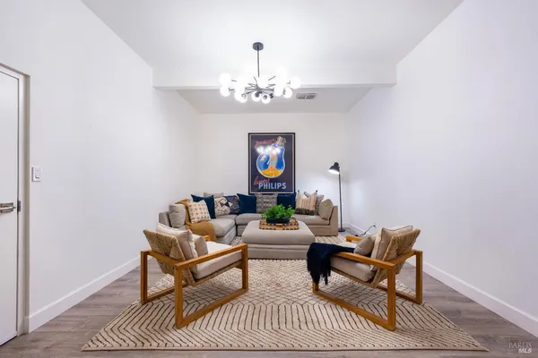 $2,400,000 | 1590 Sylvaner Avenue, St. Helena, CA 94574