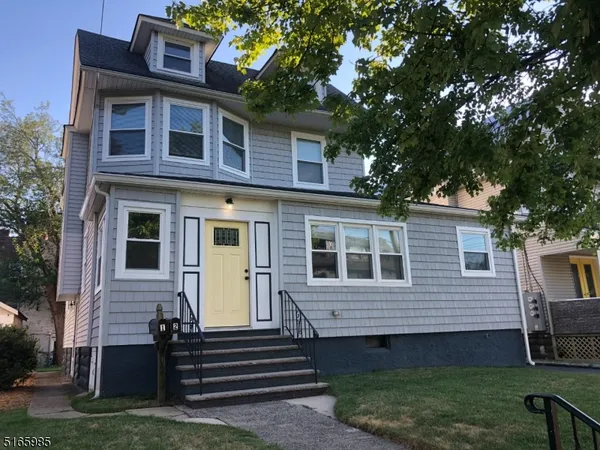 $2,900 | 12 Grove Terrace, Unit 1, Montclair, NJ 07042