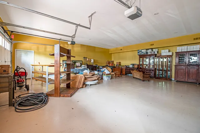 $895,000 | 210 Water Street, Washington, GA 30673