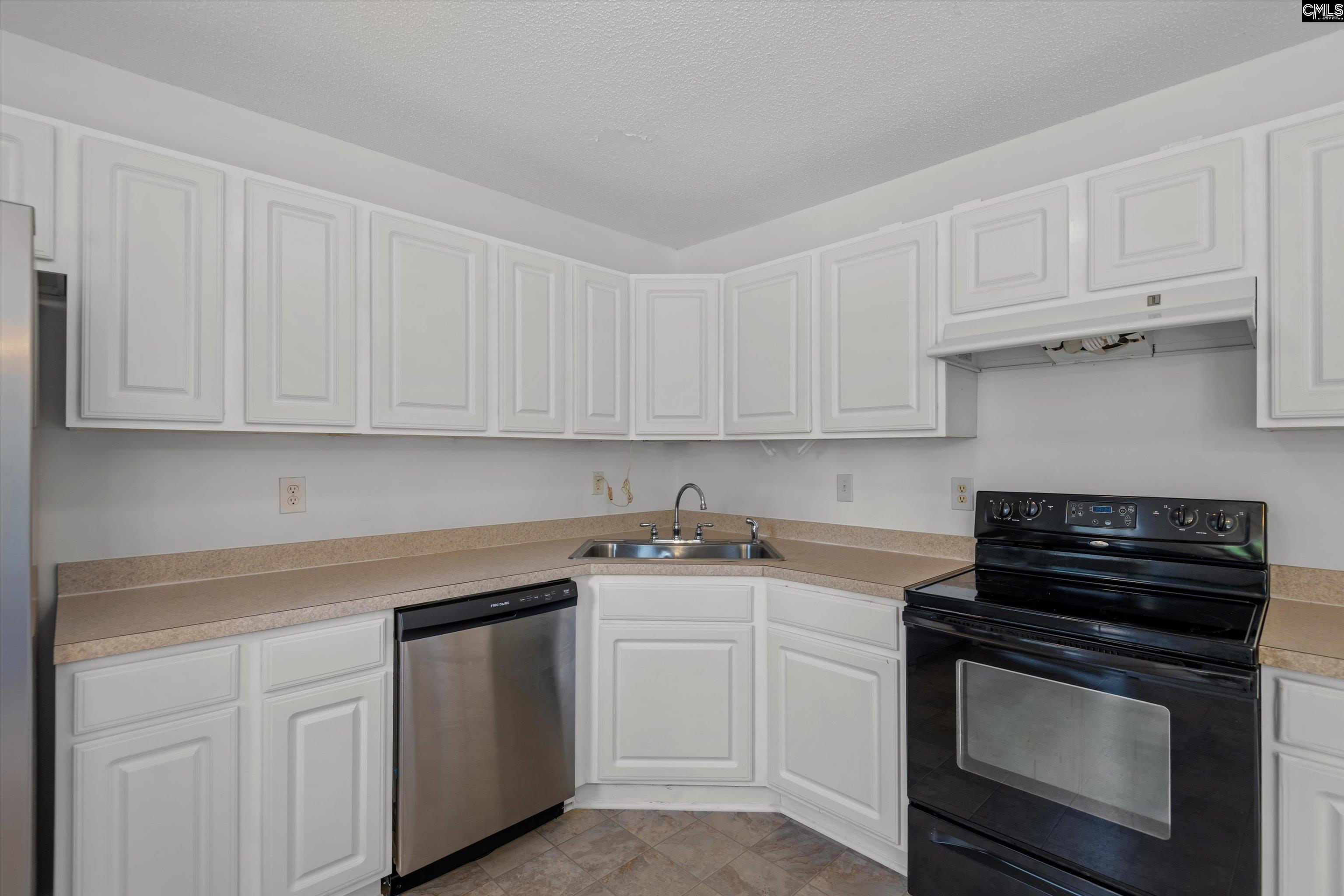 881 Bushberry Road Pelion, SC 29123 - Photo 13 of 36