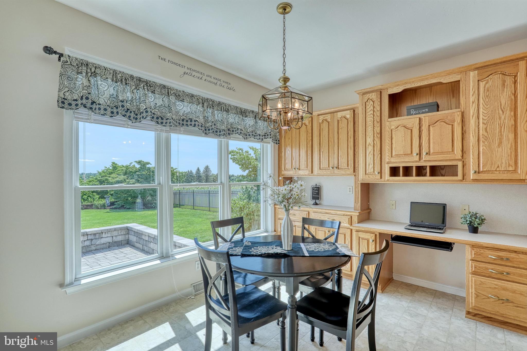 210 Ridgefield Drive York, PA 17403 - Photo 12 of 71 Gallery Image 12
