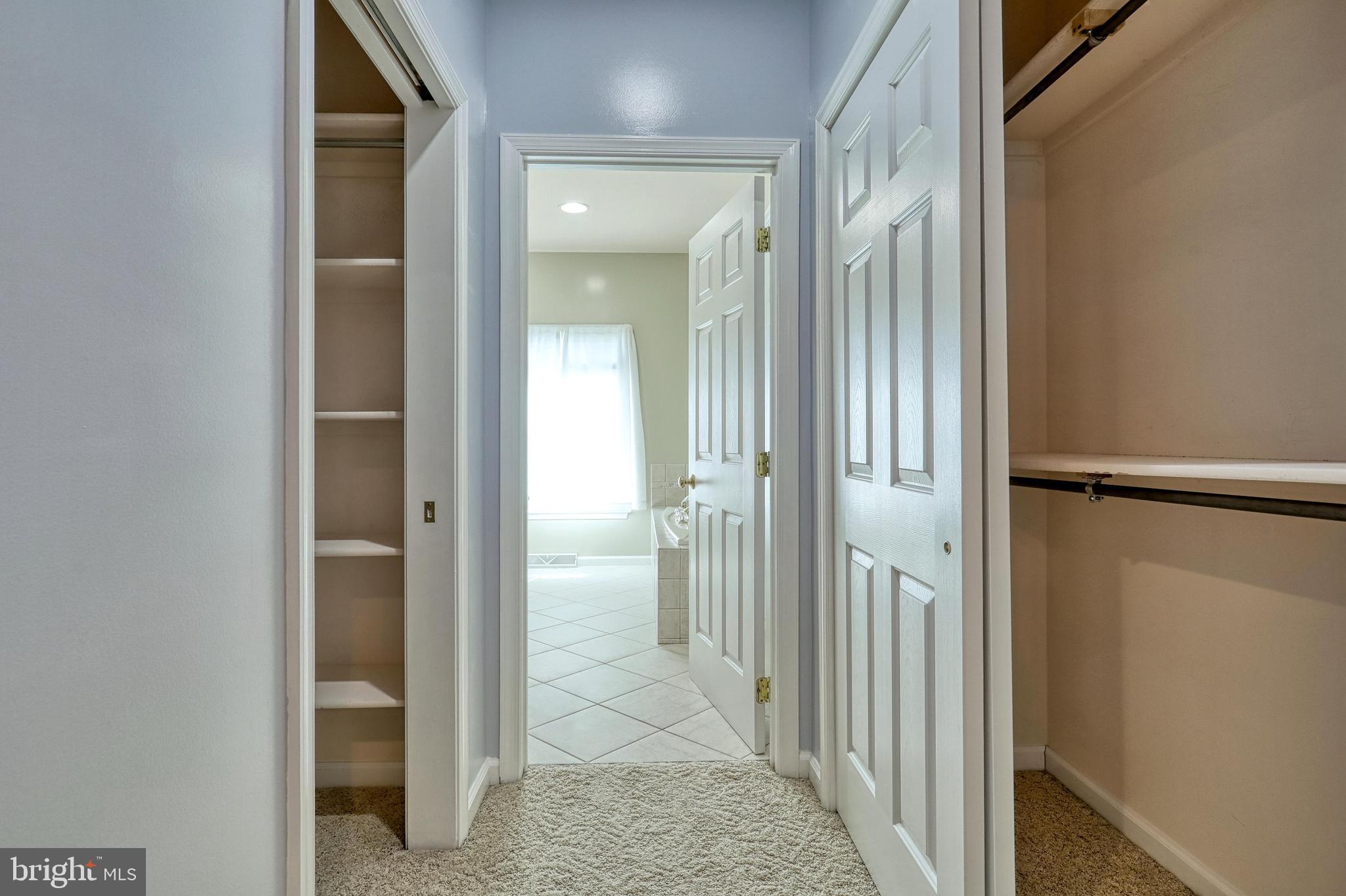 210 Ridgefield Drive York, PA 17403 - Photo 27 of 71 Gallery Image 27