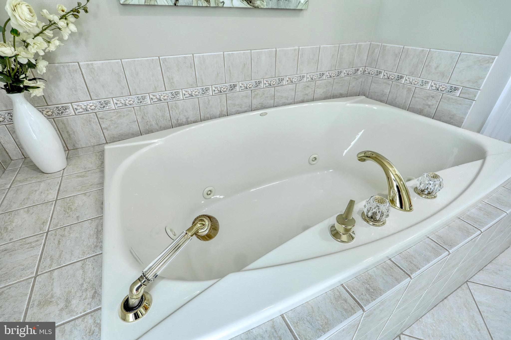 210 Ridgefield Drive York, PA 17403 - Photo 31 of 71 Gallery Image 31