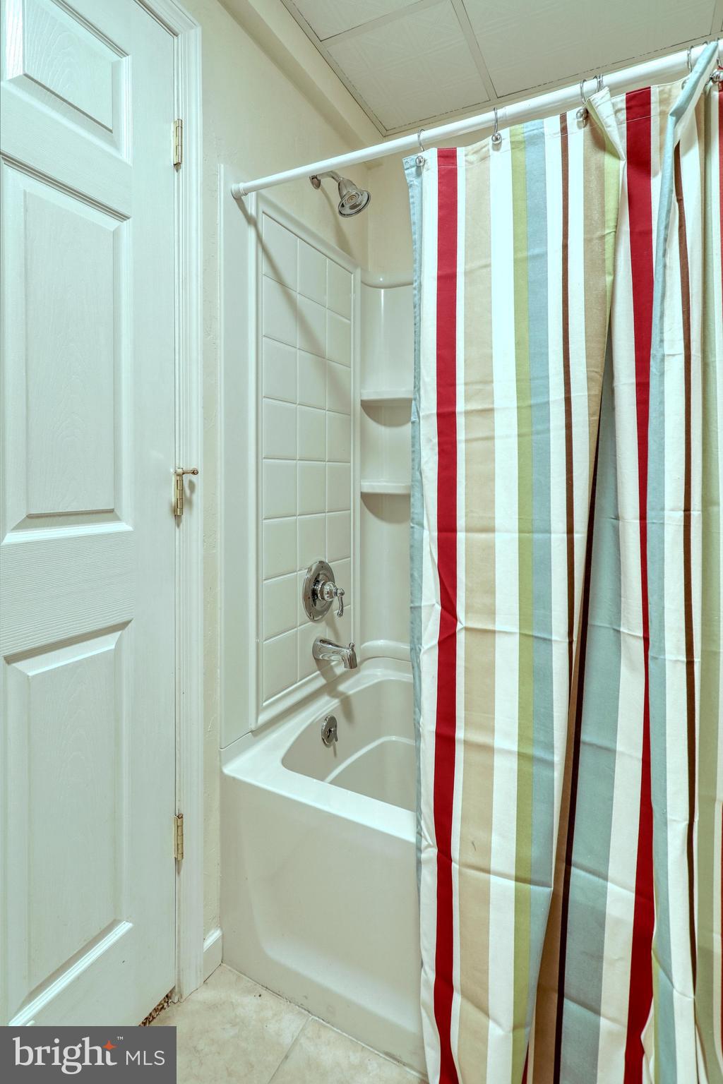 210 Ridgefield Drive York, PA 17403 - Photo 42 of 71 Gallery Image 42