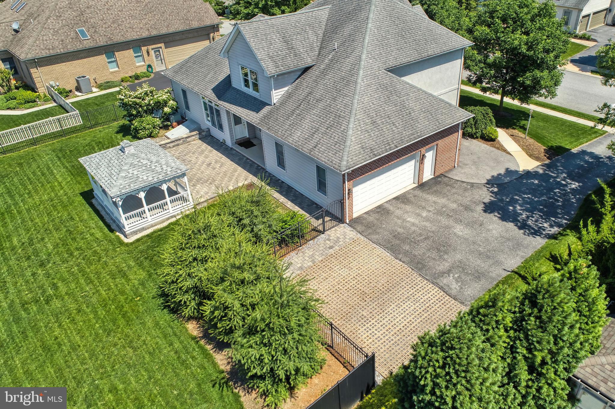 210 Ridgefield Drive York, PA 17403 - Photo 57 of 71 Gallery Image 57