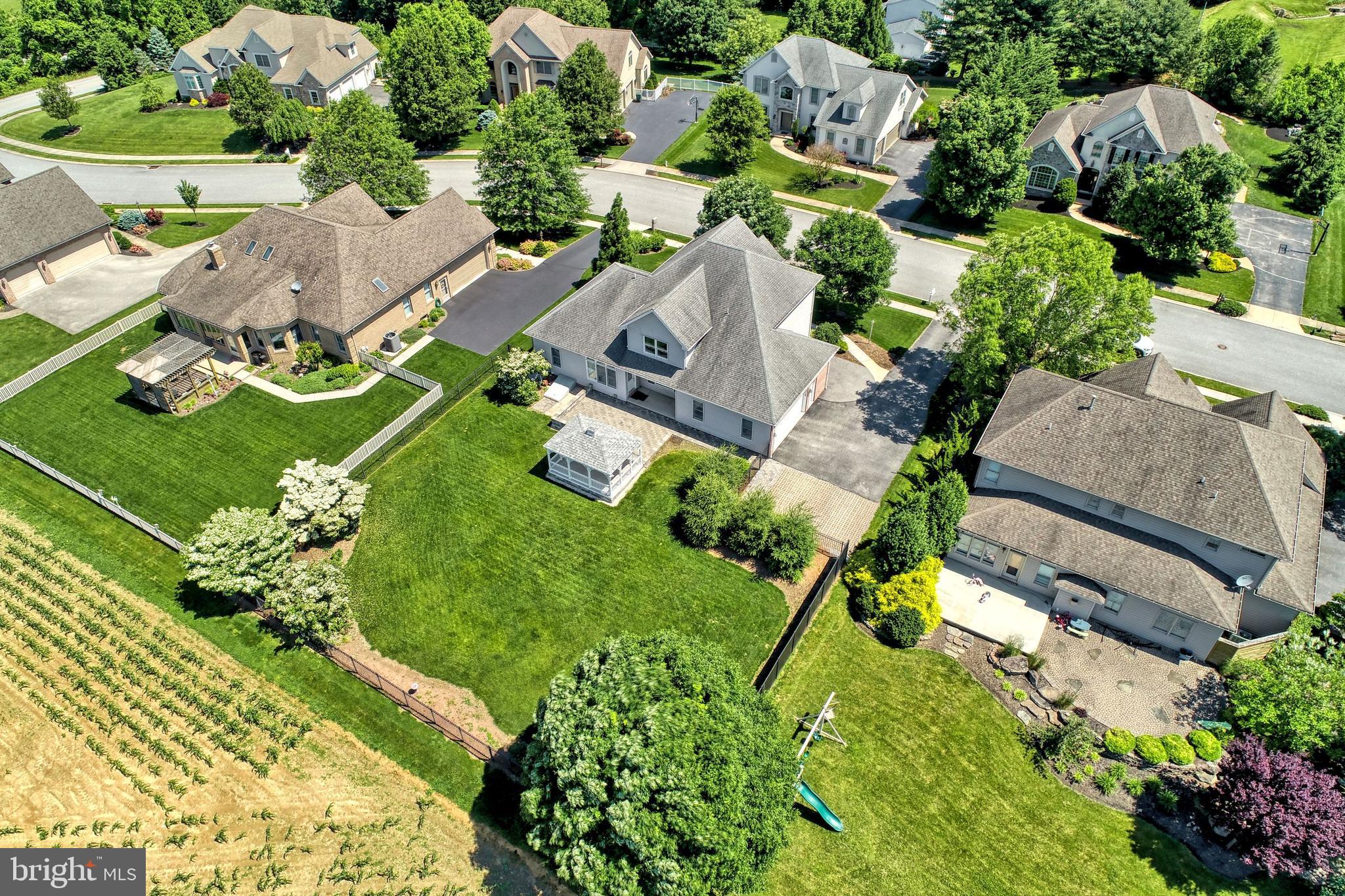 210 Ridgefield Drive York, PA 17403 - Photo 58 of 71 Gallery Image 58