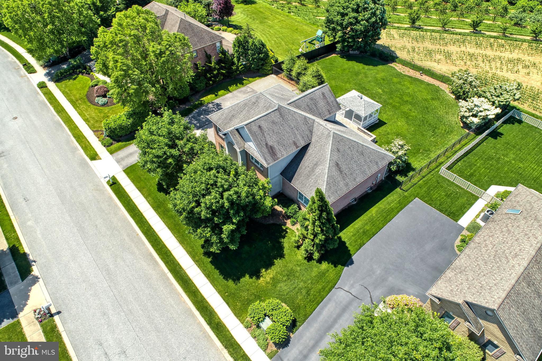 210 Ridgefield Drive York, PA 17403 - Photo 60 of 71 Gallery Image 60